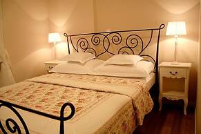 Banica Apartments & Rooms