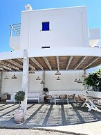 'Lindian Myth' Sea View Studios