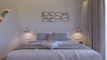 'Lindian Myth' Sea View Studios