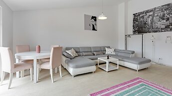 Dom & House - Apartments Neptun Park