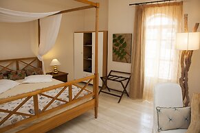 Troulakis Beach Hotel