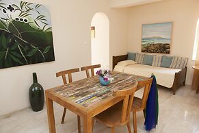 Troulakis Beach Hotel