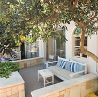 Troulakis Beach Hotel