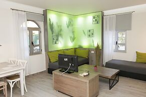 Troulakis Beach Hotel