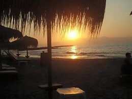 Troulakis Beach Hotel