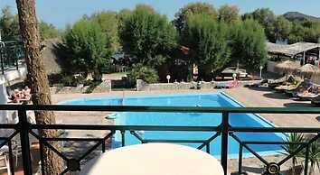 Troulakis Beach Hotel