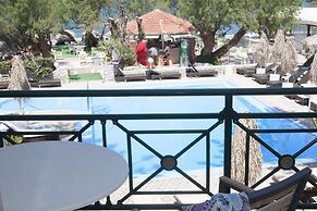 Troulakis Beach Hotel