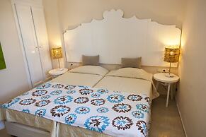 Troulakis Beach Hotel