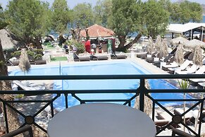 Troulakis Beach Hotel