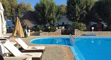 Troulakis Beach Hotel