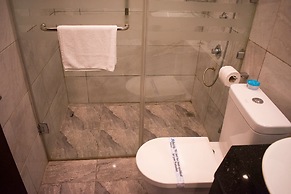 Atlantic Hotel And Suites