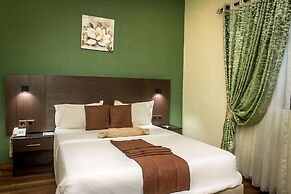Atlantic Hotel And Suites