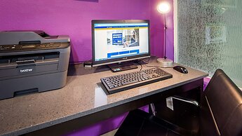 Best Western Plus Dilley Inn & Suites