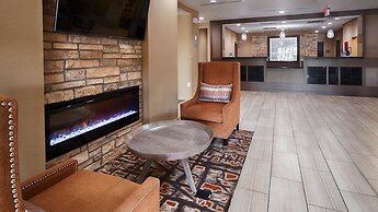 Best Western Plus Elmendorf Hotel / San Antonio Hotel