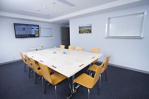 Altitude Motel Apartments