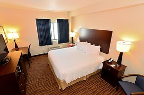Cobblestone Inn & Suites - Holstein