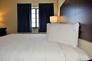 Cobblestone Inn & Suites - Holstein