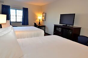 Cobblestone Inn & Suites - Holstein