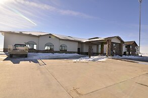 Cobblestone Inn & Suites - Holstein