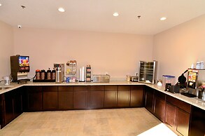 Cobblestone Inn & Suites - Holstein