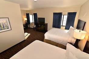 Cobblestone Inn & Suites - Holstein
