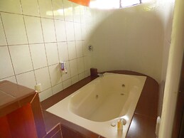 Hotel Catarata Río Celeste