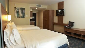 Holiday Inn Express & Suites Mexicali by IHG