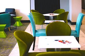 Holiday Inn Express & Suites Mexicali by IHG