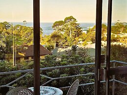 Mollymook Ocean View Motel Reward Long Stays - Over 18's Only
