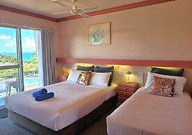 Mollymook Ocean View Motel Reward Long Stays - Over 18's Only