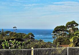 Mollymook Ocean View Motel Reward Long Stays - Over 18's Only