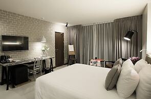 Art Mai Gallery Nimman Hotel