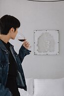 Art Mai Gallery Nimman Hotel