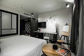 Art Mai Gallery Nimman Hotel