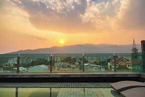 Art Mai Gallery Nimman Hotel