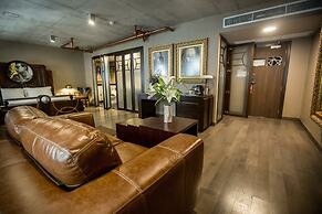 Art Mai Gallery Nimman Hotel