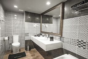 Art Mai Gallery Nimman Hotel