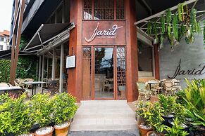 Art Mai Gallery Nimman Hotel