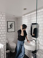 Art Mai Gallery Nimman Hotel