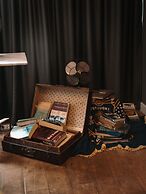 Art Mai Gallery Nimman Hotel