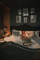 Art Mai Gallery Nimman Hotel