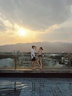 Art Mai Gallery Nimman Hotel