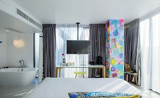 Art Mai Gallery Nimman Hotel