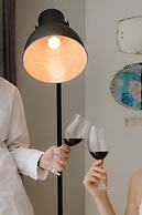 Art Mai Gallery Nimman Hotel