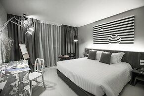 Art Mai Gallery Nimman Hotel