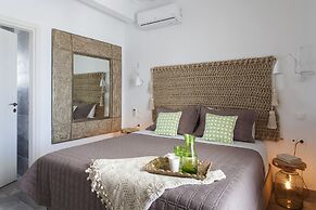 Mykonostimo Luxury Villas & Apartments