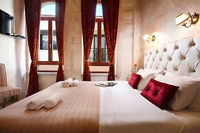 Archontiko - Old Town Suites