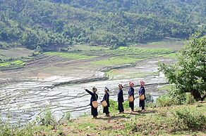Golden Empress Hotel