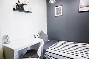 Whitetail Guesthouse - Hostel