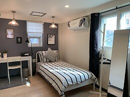 Whitetail Guesthouse - Hostel